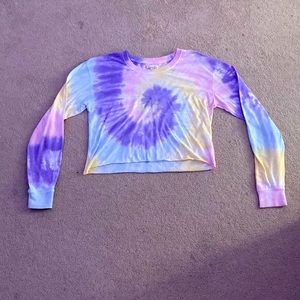 Pastel tie dye long sleeve shirt